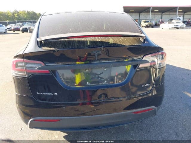 2017 TESLA MODEL X 6