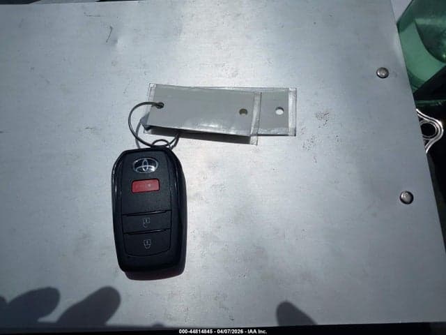 2025 TOYOTA PRIUS XLE 11