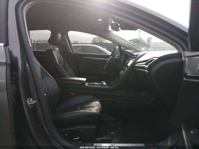 2017 FORD FUSION TITANIUM 5
