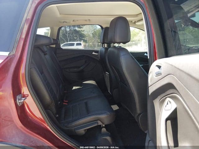 2016 FORD ESCAPE TITANIUM 8