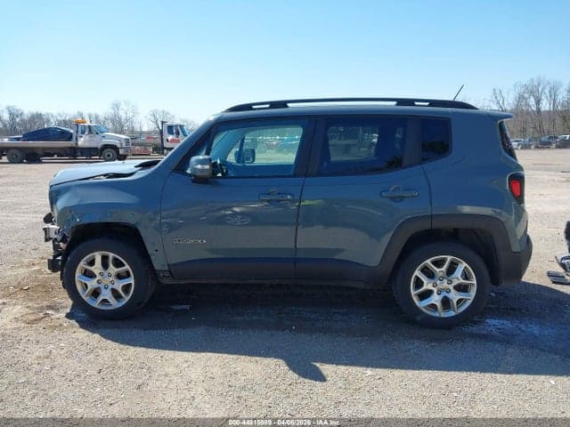2017 JEEP RENEGADE LATITUDE 4X4 15