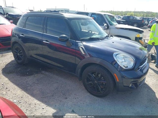 2016 MINI COUNTRYMAN COOPER 1