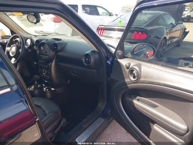 2016 MINI COUNTRYMAN COOPER 5