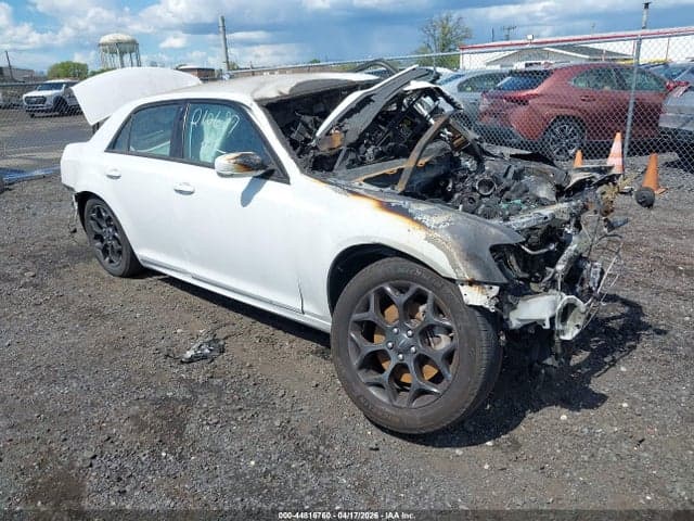 2022 CHRYSLER 300 TOURING L AWD 1