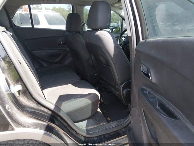 2019 CHEVROLET TRAX LS 8