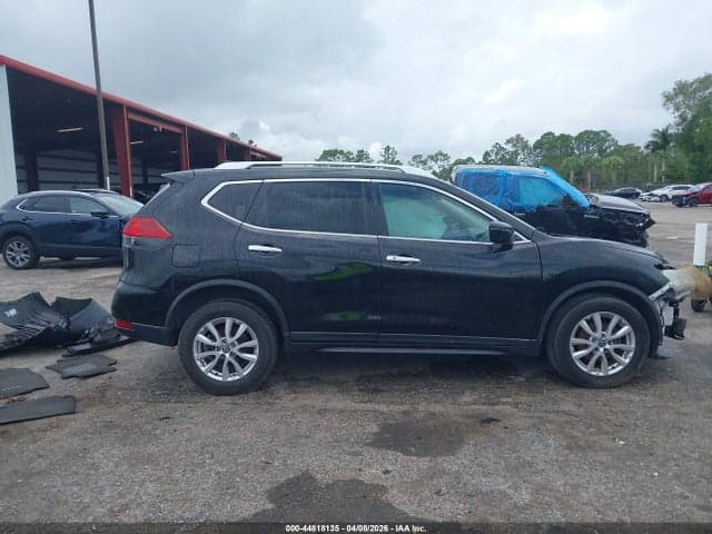 2019 NISSAN ROGUE SV 13