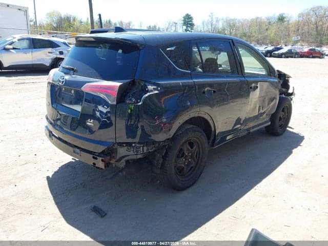 2017 TOYOTA RAV4 LE 4