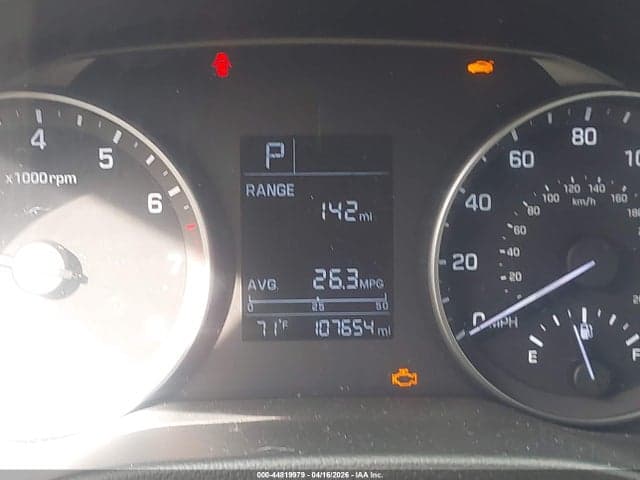 2017 HYUNDAI ELANTRA SE 16