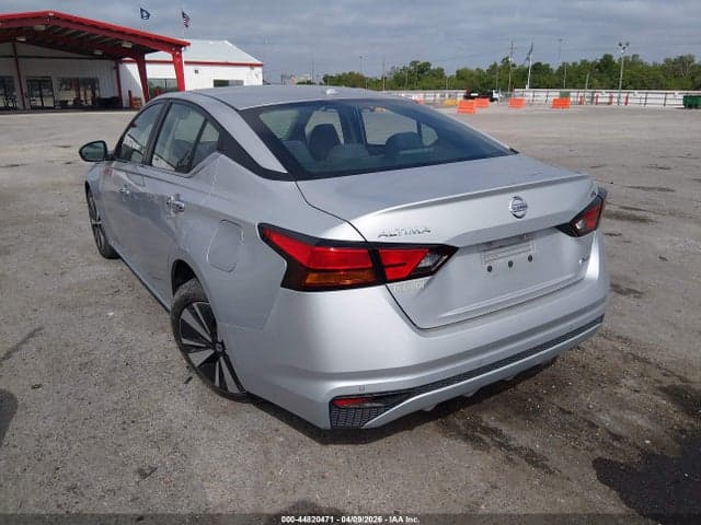 2021 NISSAN ALTIMA SV INTELLIGENT AWD 3