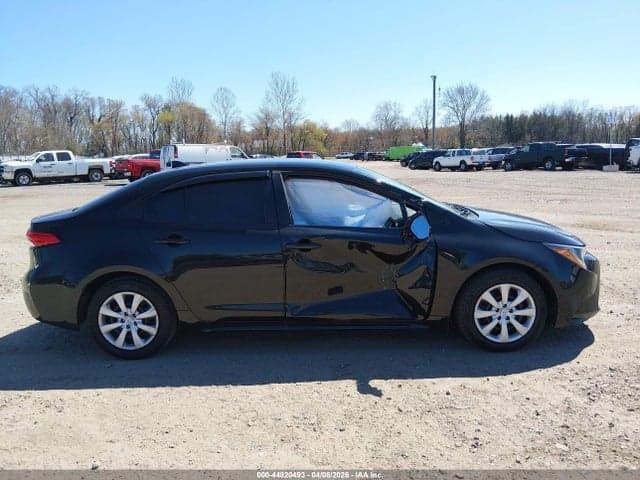 2022 TOYOTA COROLLA LE 13