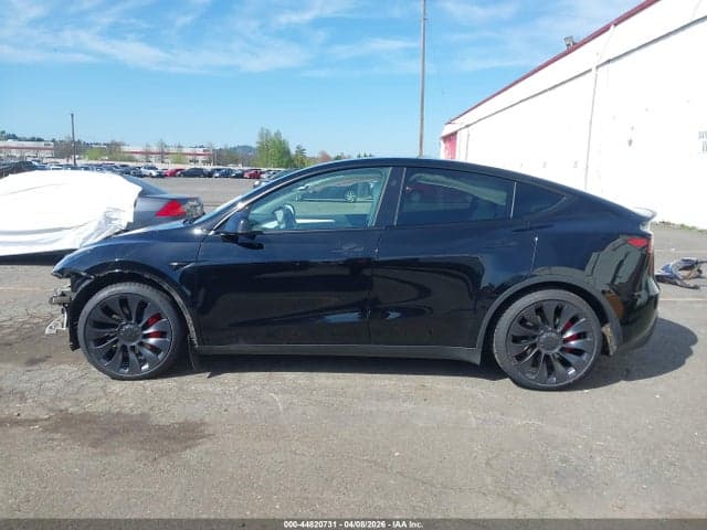 2024 TESLA MODEL Y PERFORMANCE DUAL MOTOR ALL-WHEEL DRIVE 15