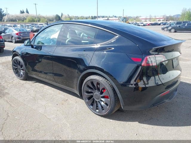 2024 TESLA MODEL Y PERFORMANCE DUAL MOTOR ALL-WHEEL DRIVE 3