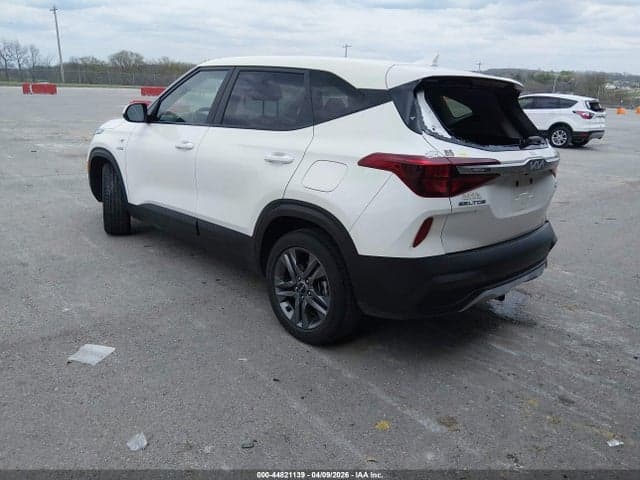 2023 KIA SELTOS LX 3