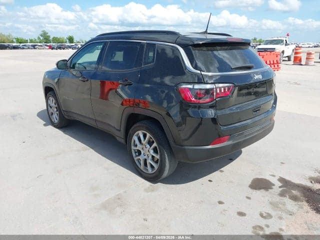 2022 JEEP COMPASS LATITUDE LUX 4X4 3