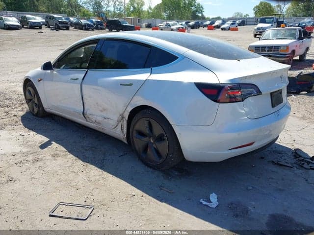 2020 TESLA MODEL 3 LONG RANGE DUAL MOTOR ALL-WHEEL DRIVE 3