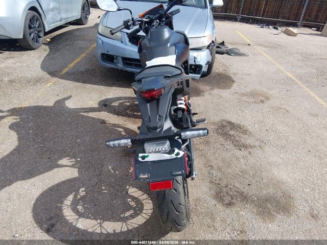 2026 KTM 690 SMC R 6