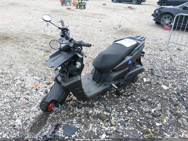 2025 YAMAHA YW125 3