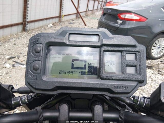 2025 YAMAHA YW125 8