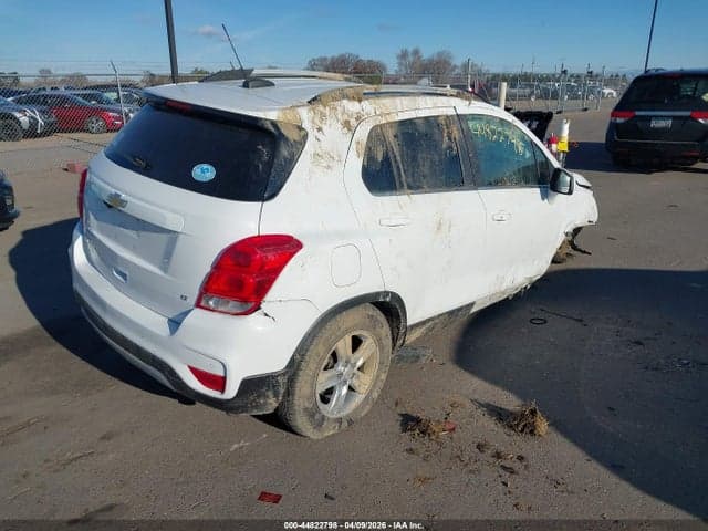 2020 CHEVROLET TRAX AWD LT 4