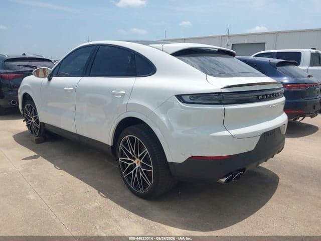 2025 PORSCHE CAYENNE COUPE 3