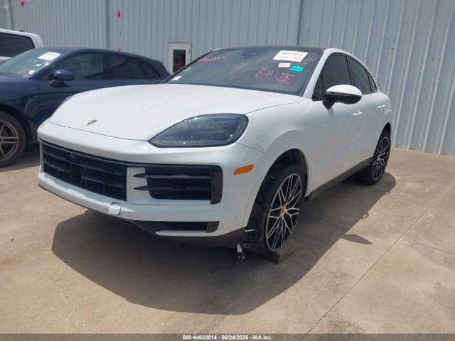 2025 PORSCHE CAYENNE COUPE 6