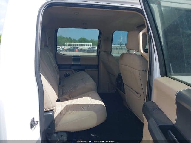2017 FORD F-150 XLT 8