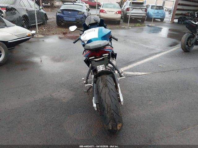 2026 APRILIA RS 660 6