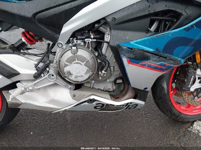 2026 APRILIA RS 660 8
