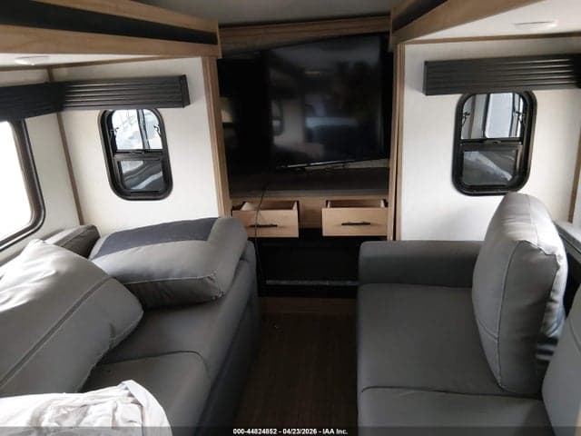 2023 FOREST RIVER TRAVEL TRAILER 5