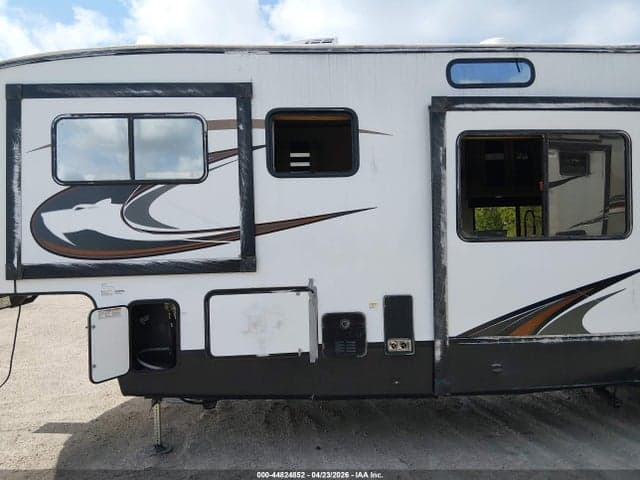 2023 FOREST RIVER TRAVEL TRAILER 6