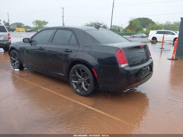 2022 CHRYSLER 300 TOURING 3