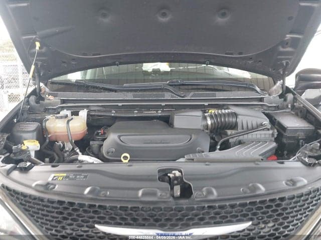 2019 CHRYSLER PACIFICA TOURING PLUS 10