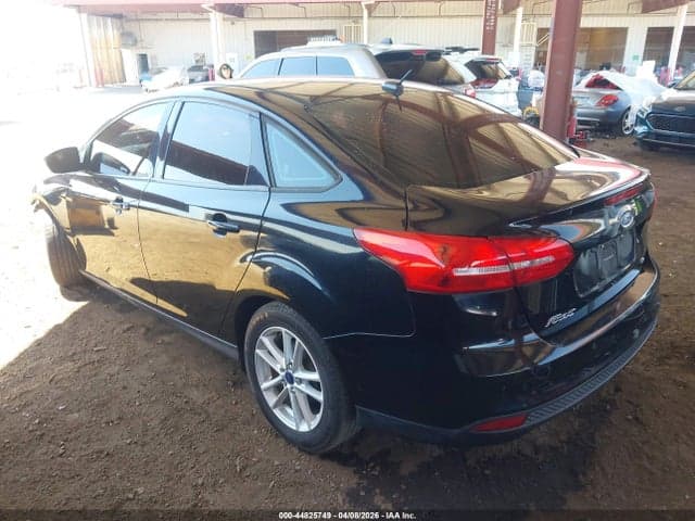 2017 FORD FOCUS SE 3