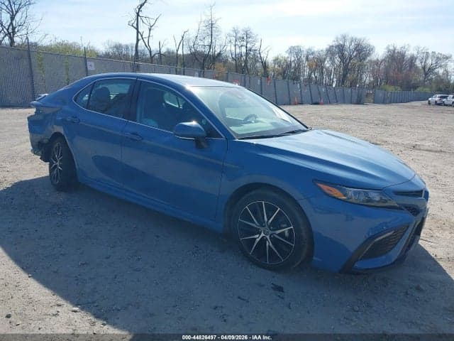2024 TOYOTA CAMRY SE - 1