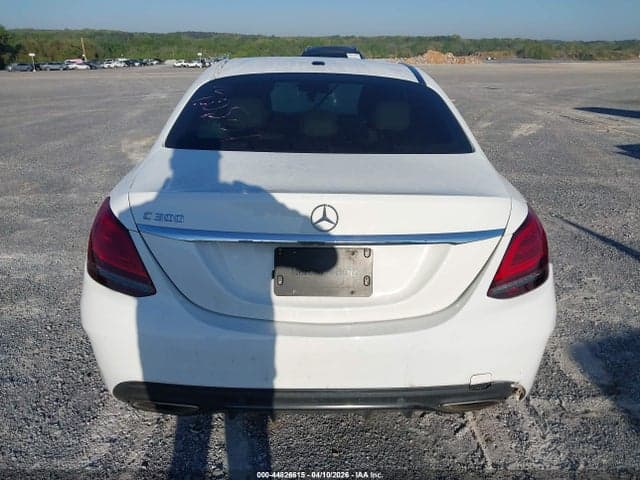 2019 MERCEDES-BENZ C 300 17