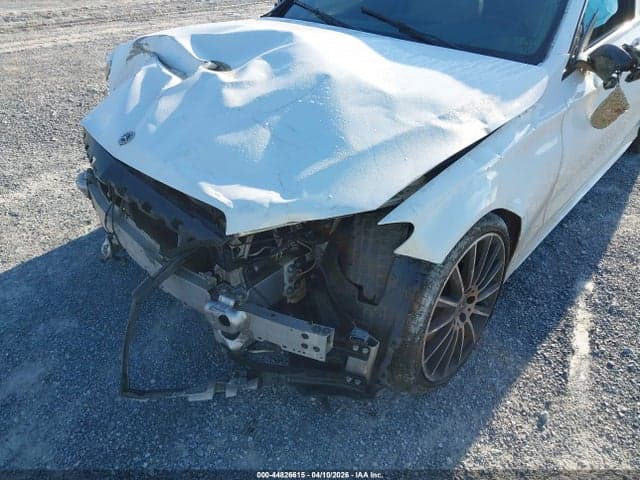 2019 MERCEDES-BENZ C 300 18