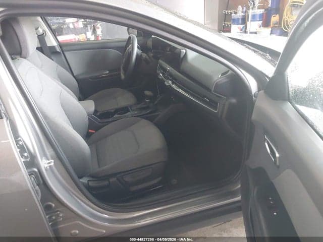 2025 KIA K4 EX 5