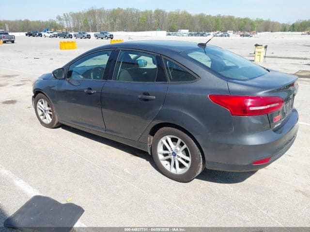 2017 FORD FOCUS SE 3