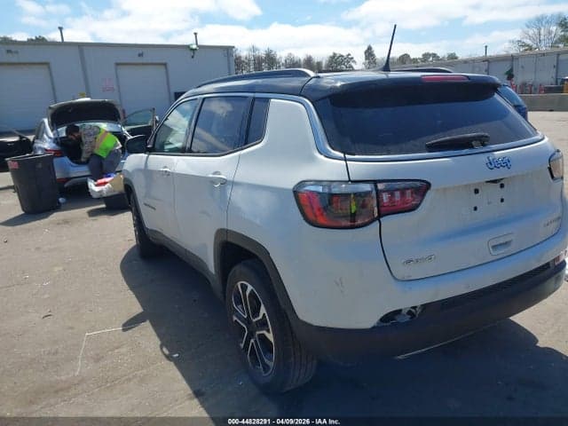 2023 JEEP COMPASS LIMITED 4X4 3