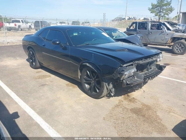 2018 DODGE CHALLENGER SXT 1