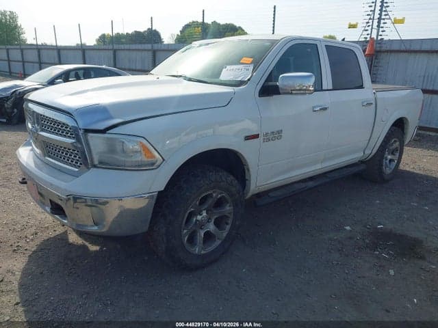 2016 RAM 1500 LARAMIE 2