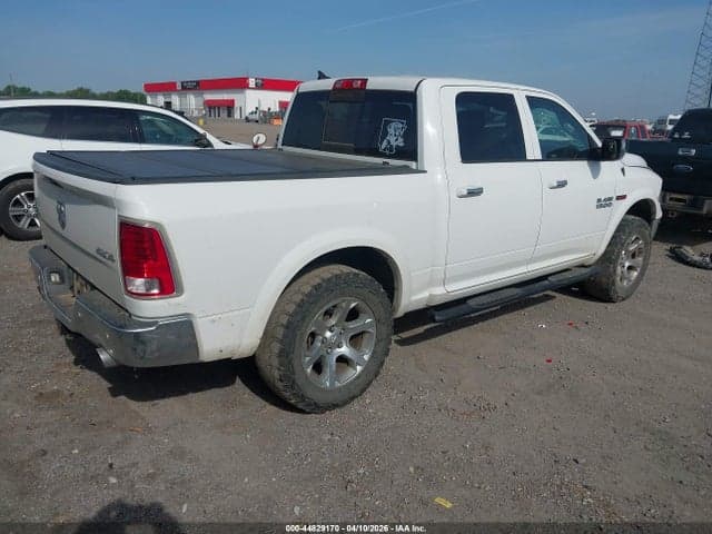 2016 RAM 1500 LARAMIE 4