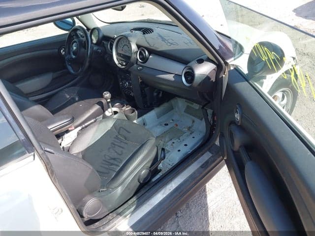 2012 MINI COOPER 5