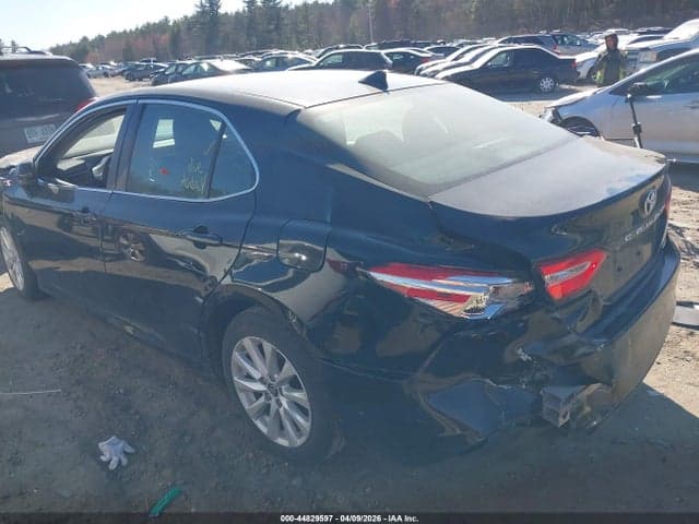2020 TOYOTA CAMRY LE 3