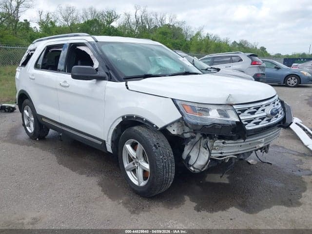 2019 FORD EXPLORER XLT - 1