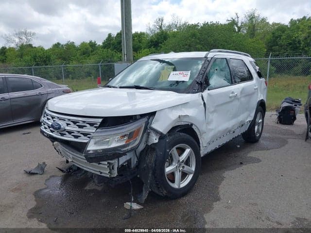 2019 FORD EXPLORER XLT 2