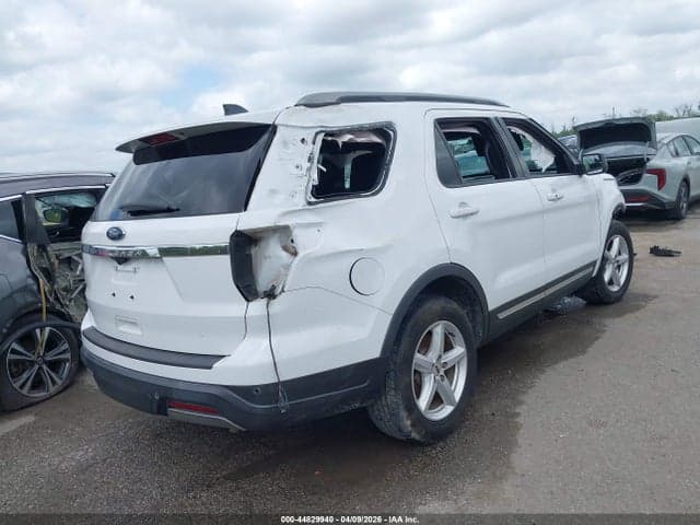 2019 FORD EXPLORER XLT 4