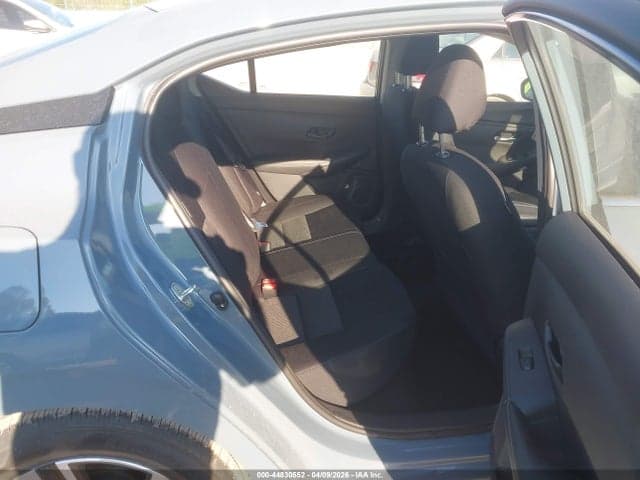 2025 NISSAN SENTRA SV 8