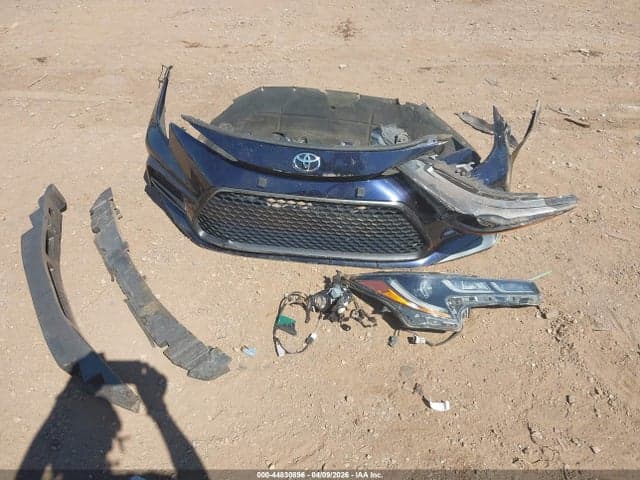 2022 TOYOTA COROLLA SE 12
