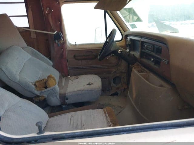 1986 FORD ECONOLINE E350 CUTAWAY VAN 5